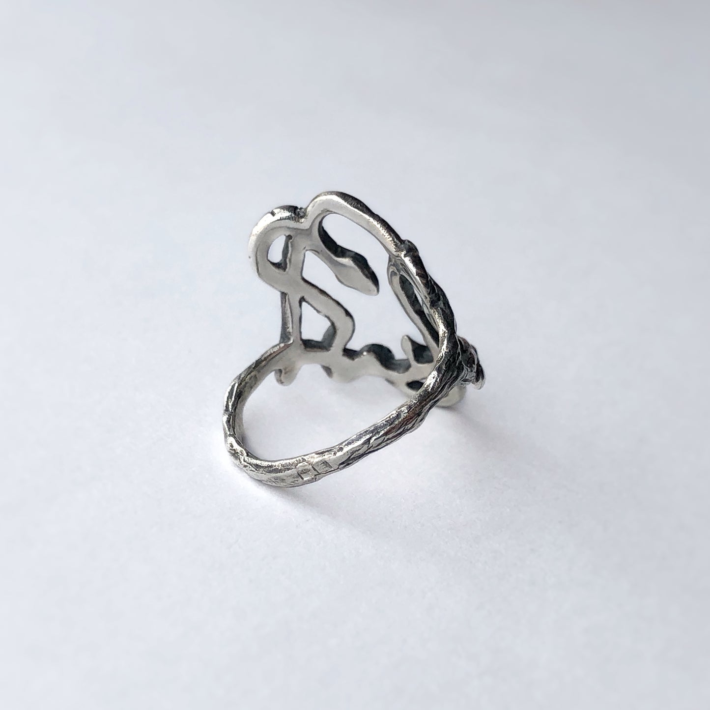 Wandering Serpent Ring