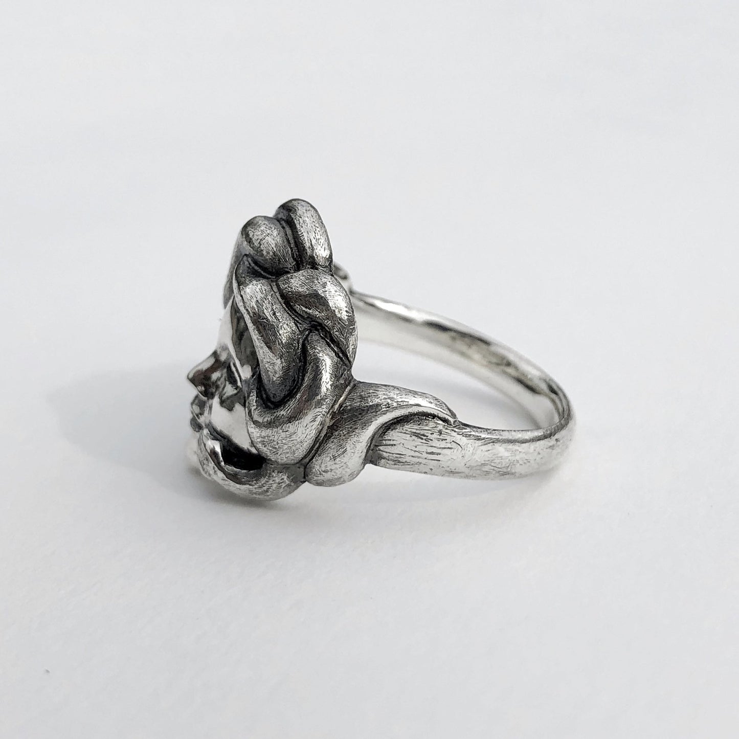 Medusa Ring