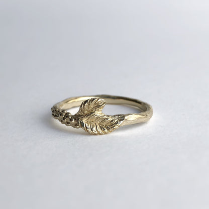 Leaf Ring - 9K Gold