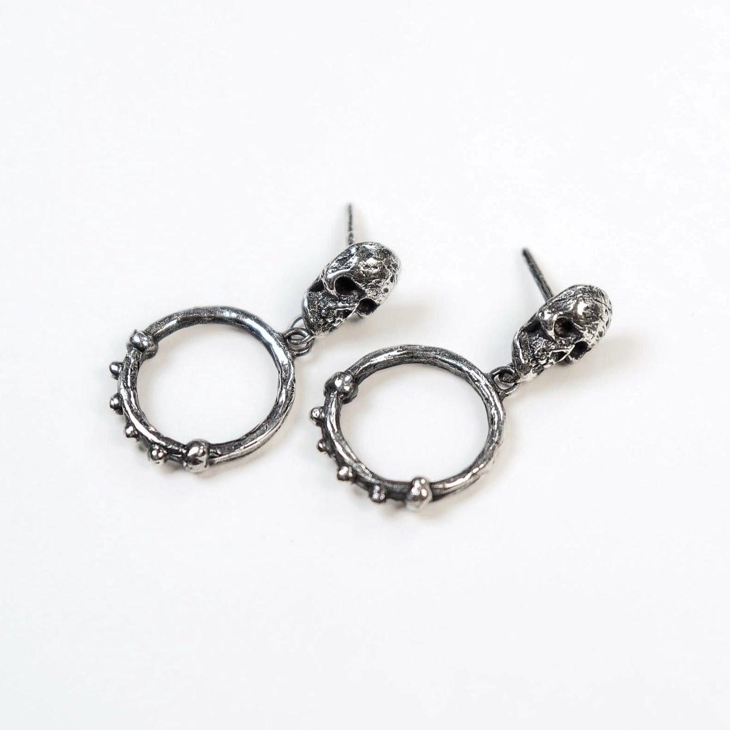 Mini Skull Dangling Earrings